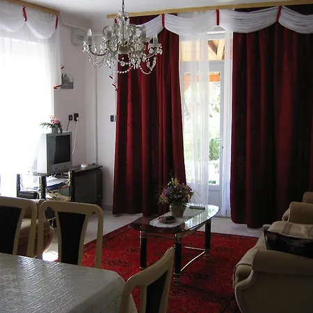 Daire Arany Apartmanhaz Ii. *